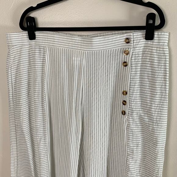 Plus Size 3XL Striped Button Detail Wide Leg Pants High Rise Elastic Stretch - Picture 3 of 9